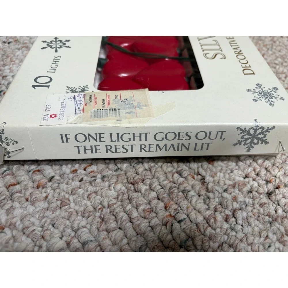 VTG  SILVESTRI Valentines Sweetheart 10 Plastic Red Heart String Of Lights